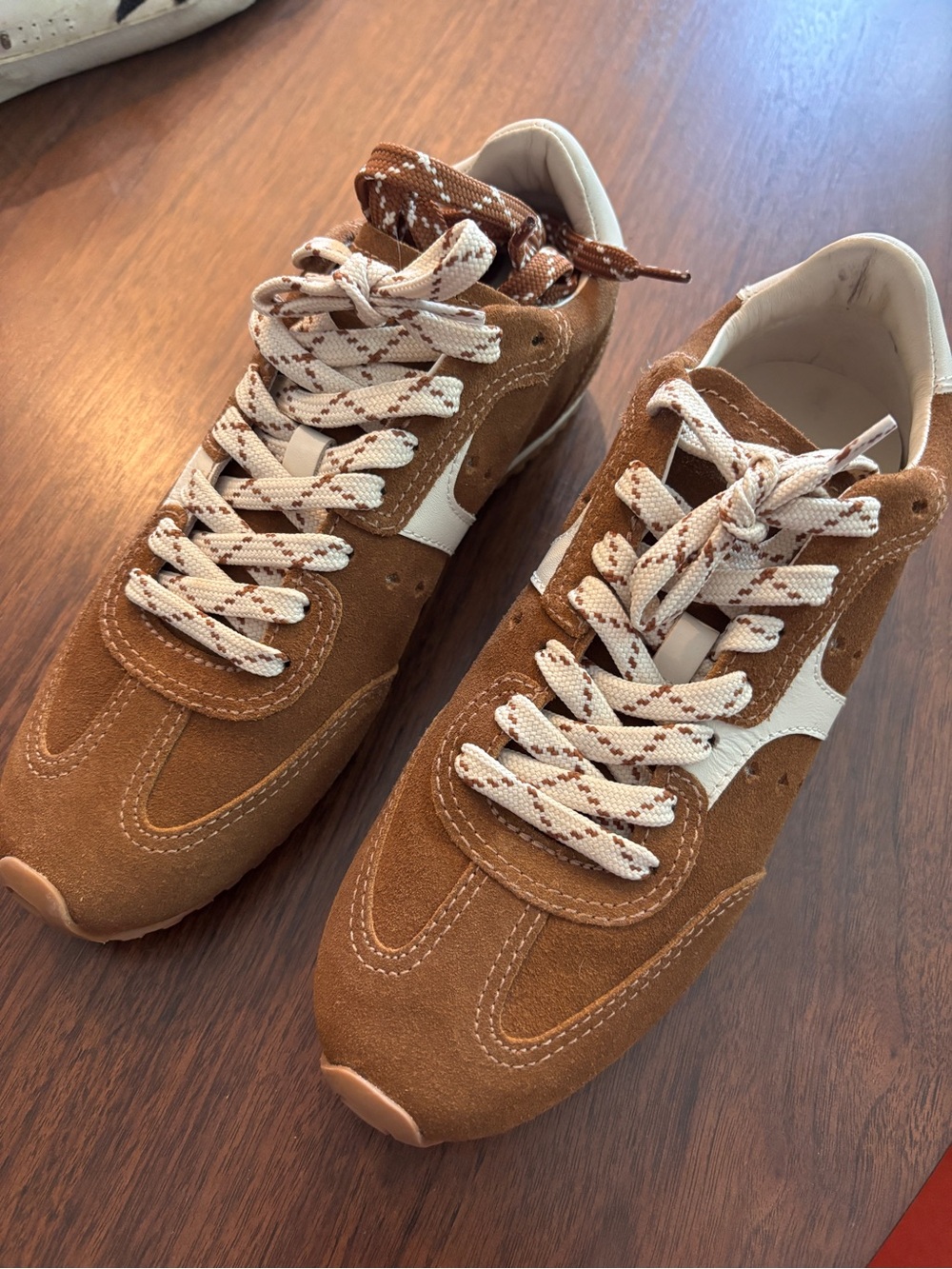Larroude Stella Brown Suede Sneakers with White Accents size 7.5 - Picture 11 of 11
